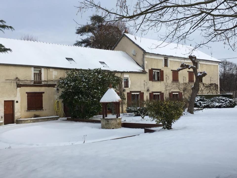 Entre Canal Et Vignes Bed and Breakfast Escolives-Sainte-Camille Exteriör bild